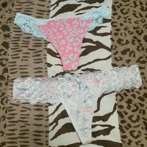 VS Pink Thongs